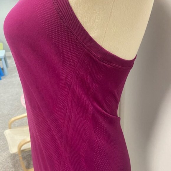Athleta Magenta Pink Workout Momentum Seamless Tank, Small - Picture 3 of 6